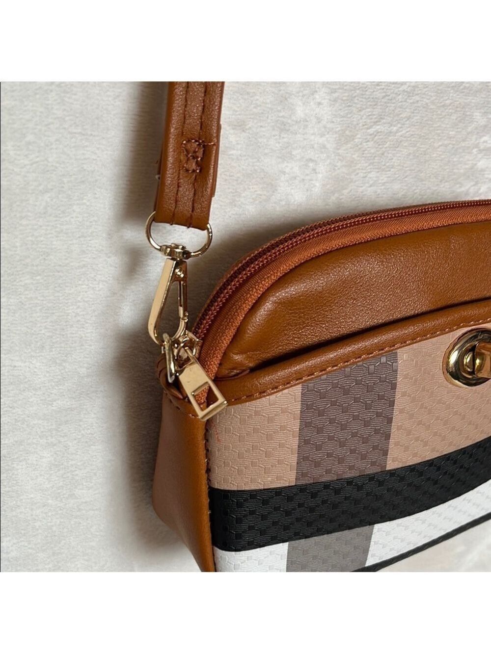 White and Tan Crossbody Bag with Adjustable Strap - Picture 3 of 8